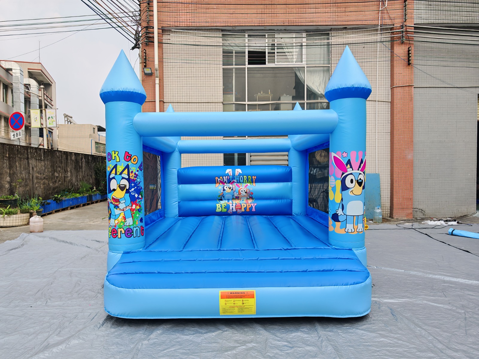 Bluey Springkussen – Vrolijk Springplezier!